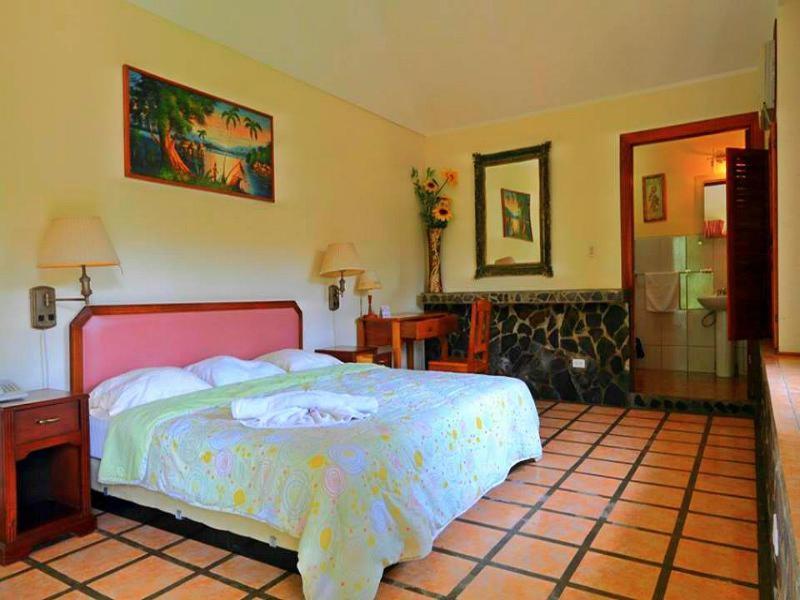 Hotel Tres Banderas Manuel Antonio Pokoj fotografie
