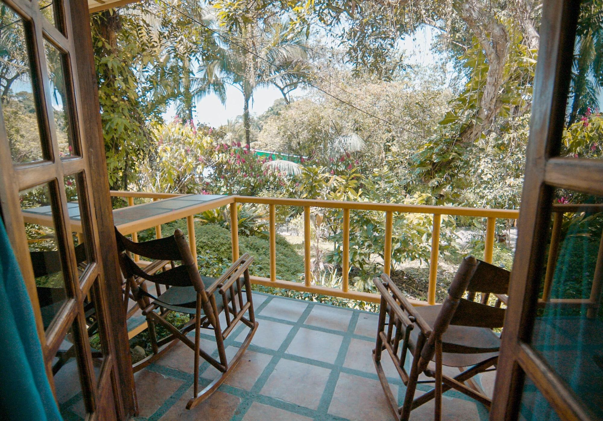 Hotel Tres Banderas Manuel Antonio Exteriér fotografie