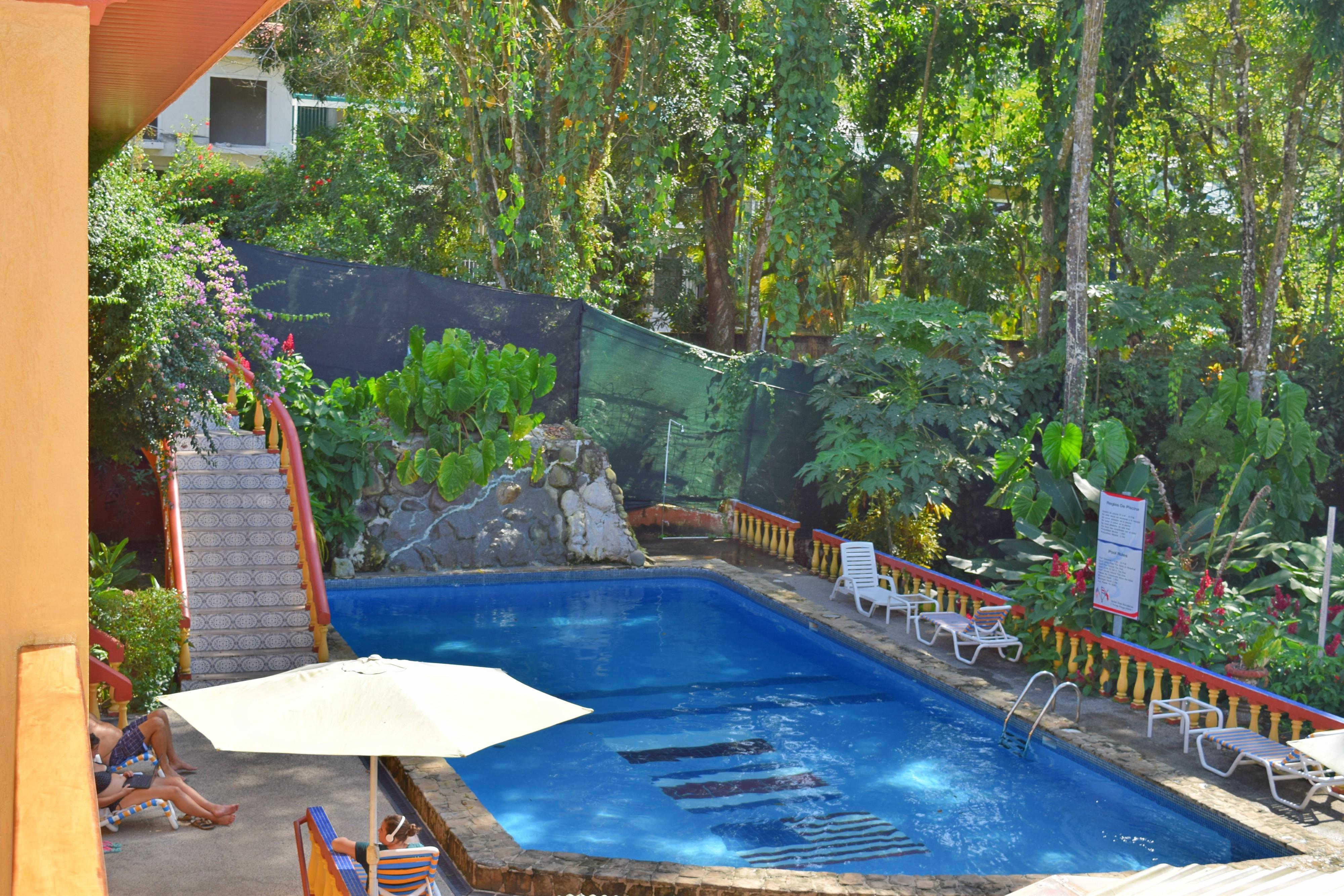 Hotel Tres Banderas Manuel Antonio Exteriér fotografie